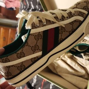 Gucci Sneakers